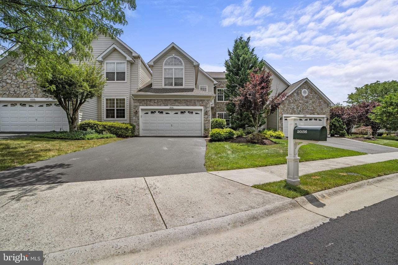 20156 Valhalla Sq, Belmont, VA 20147 3 Bedroom Apartment for Rent