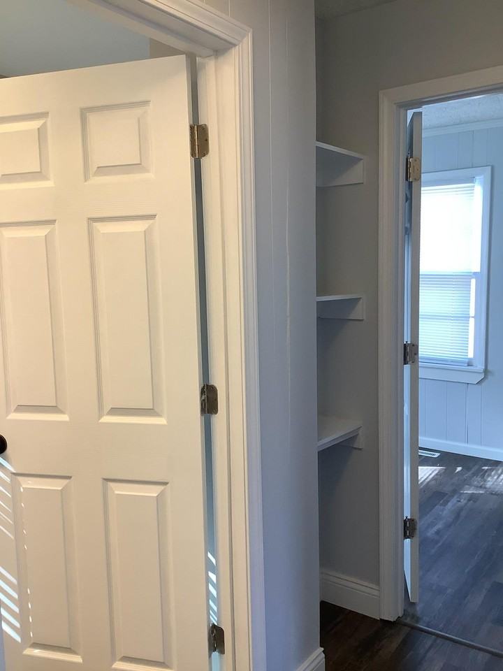 522 Rogers Ave #522 - Photo 3 of 10