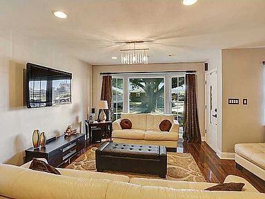 5362 Pratt Dr #NA - Photo 2 of 10