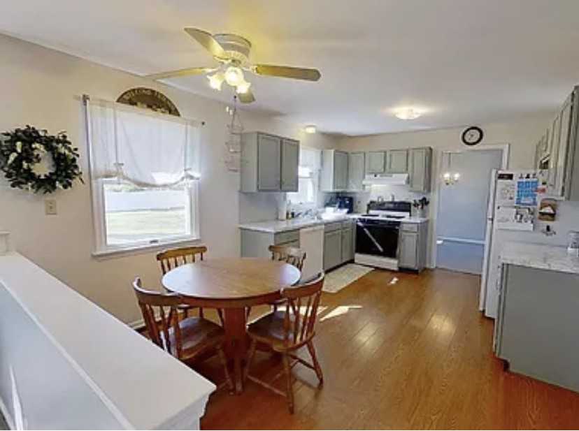168 5th St #NA - Photo 2 of 5