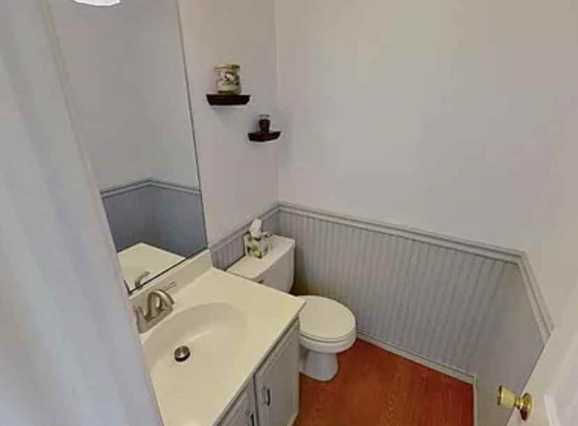 168 5th St #NA - Photo 3 of 5