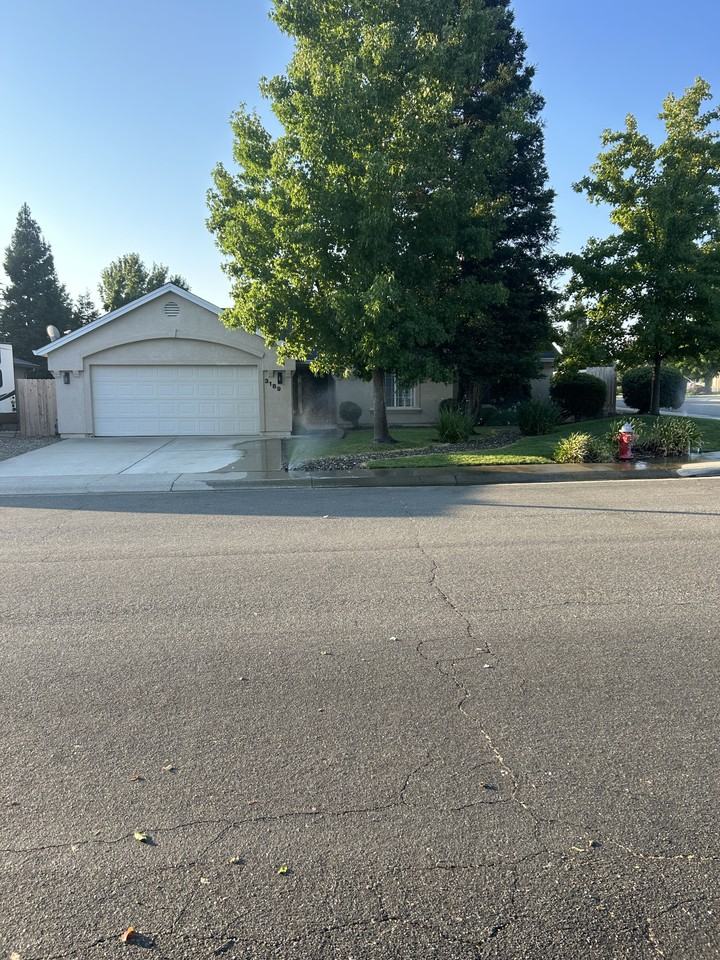 3189 Misty Glen Dr #NA - Photo 2 of 13