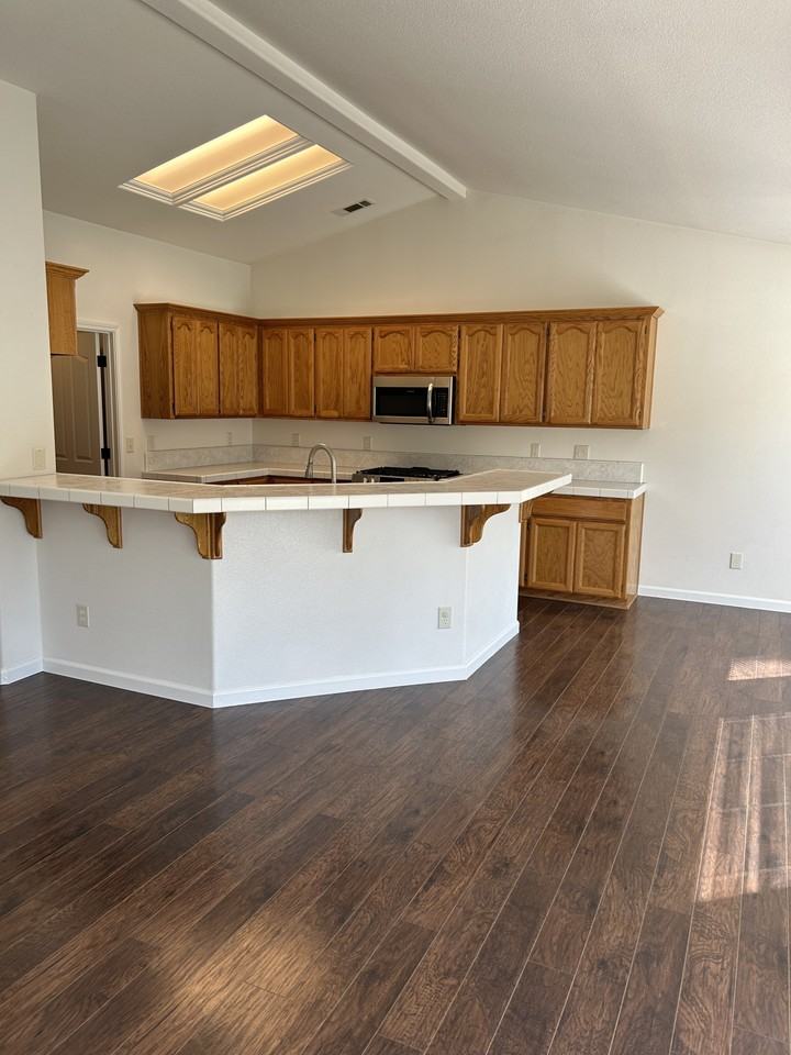 3189 Misty Glen Dr #NA - Photo 3 of 13