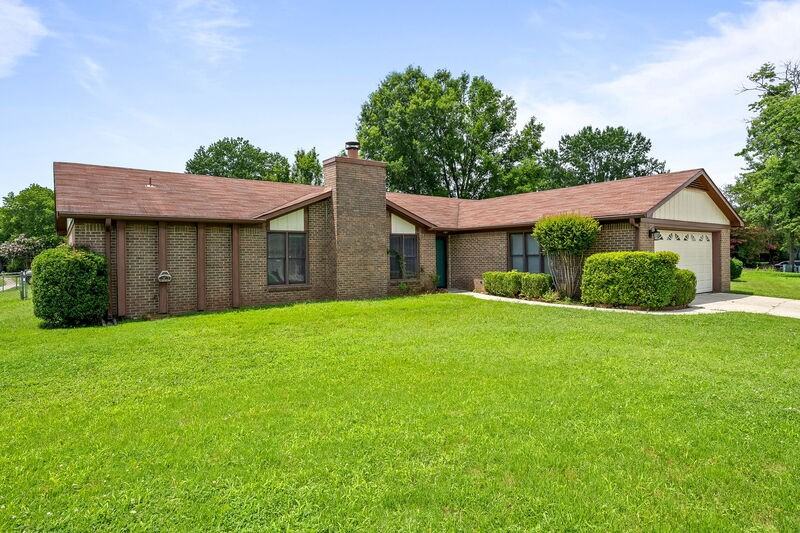 1028 Kinsey Dr Se - Photo 4 of 26