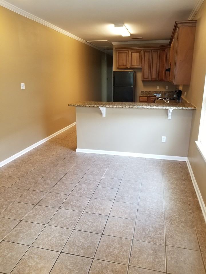 2307 Louisa St #NA - Photo 3 of 9