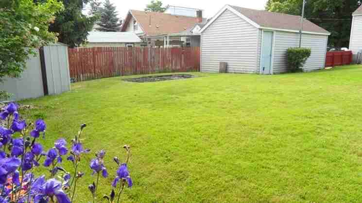 1524 W Jackson Ave #NA - Photo 2 of 15