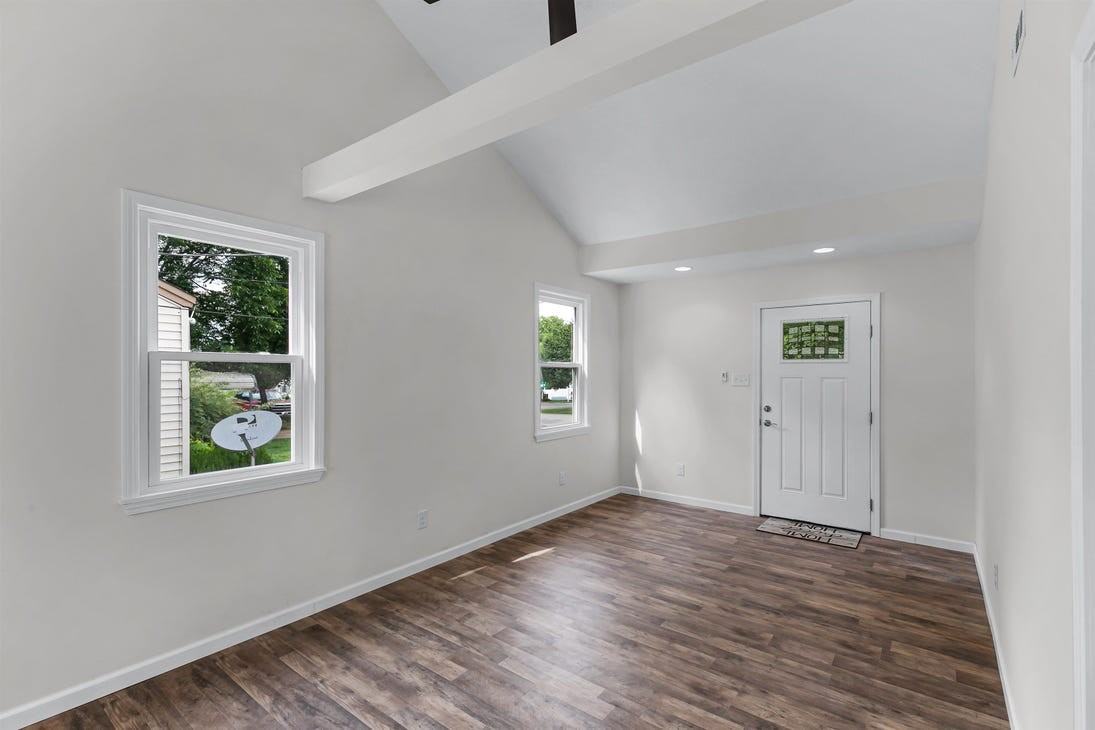 Hawthorne St #NA - Photo 2 of 6