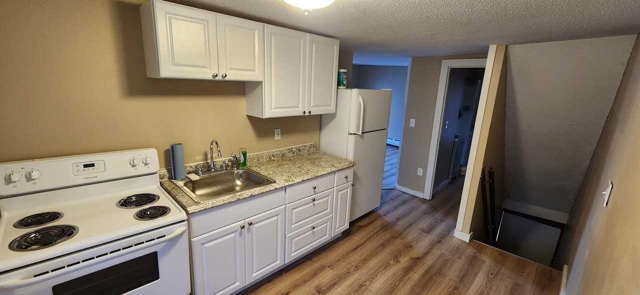 19 Martin St #19B - Photo 2 of 10