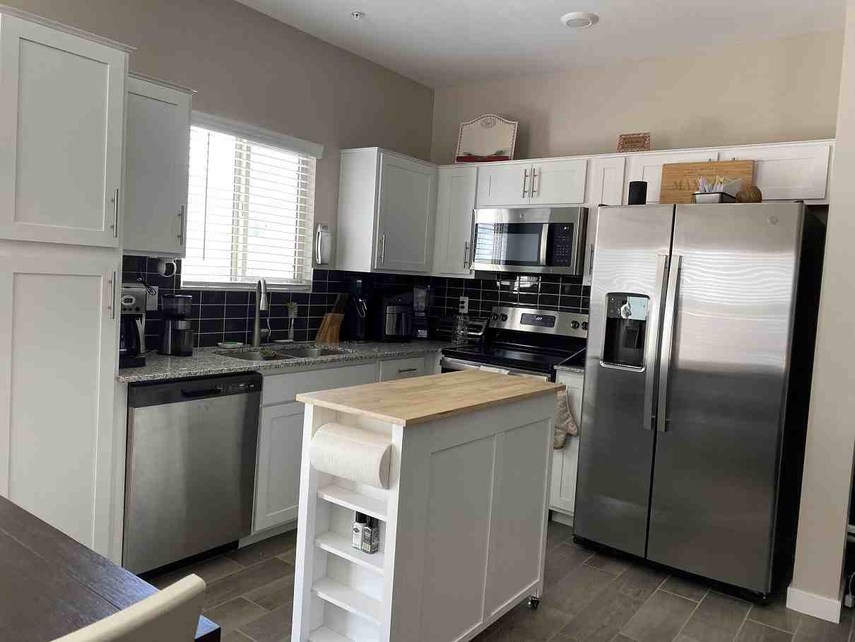 2241 West Griswold Road - Photo 3 of 16