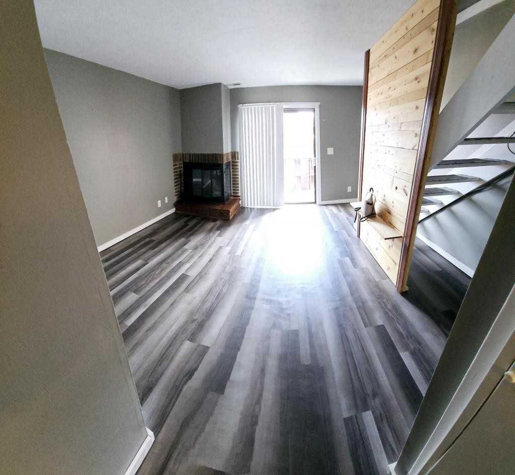 647 Villa Rd Apt B - Photo 4 of 22