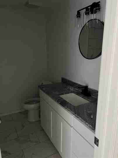 107 Windsor Rd - Photo 2 of 10