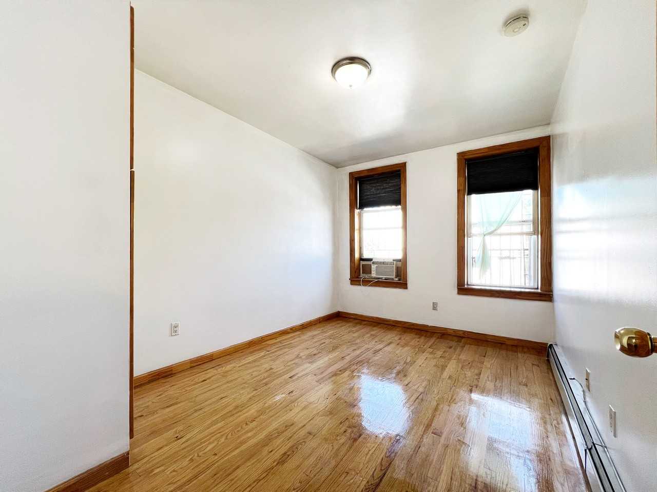 6742 5th Avenue 3, New York, NY 11220 1 Bedroom Apartment for 1,700