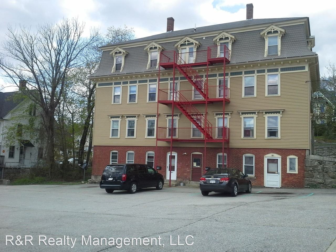 106-108 Cottage Street - Photo 2 of 25