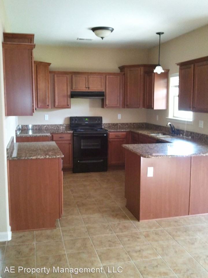 71 Darlington Dr - Photo 2 of 50