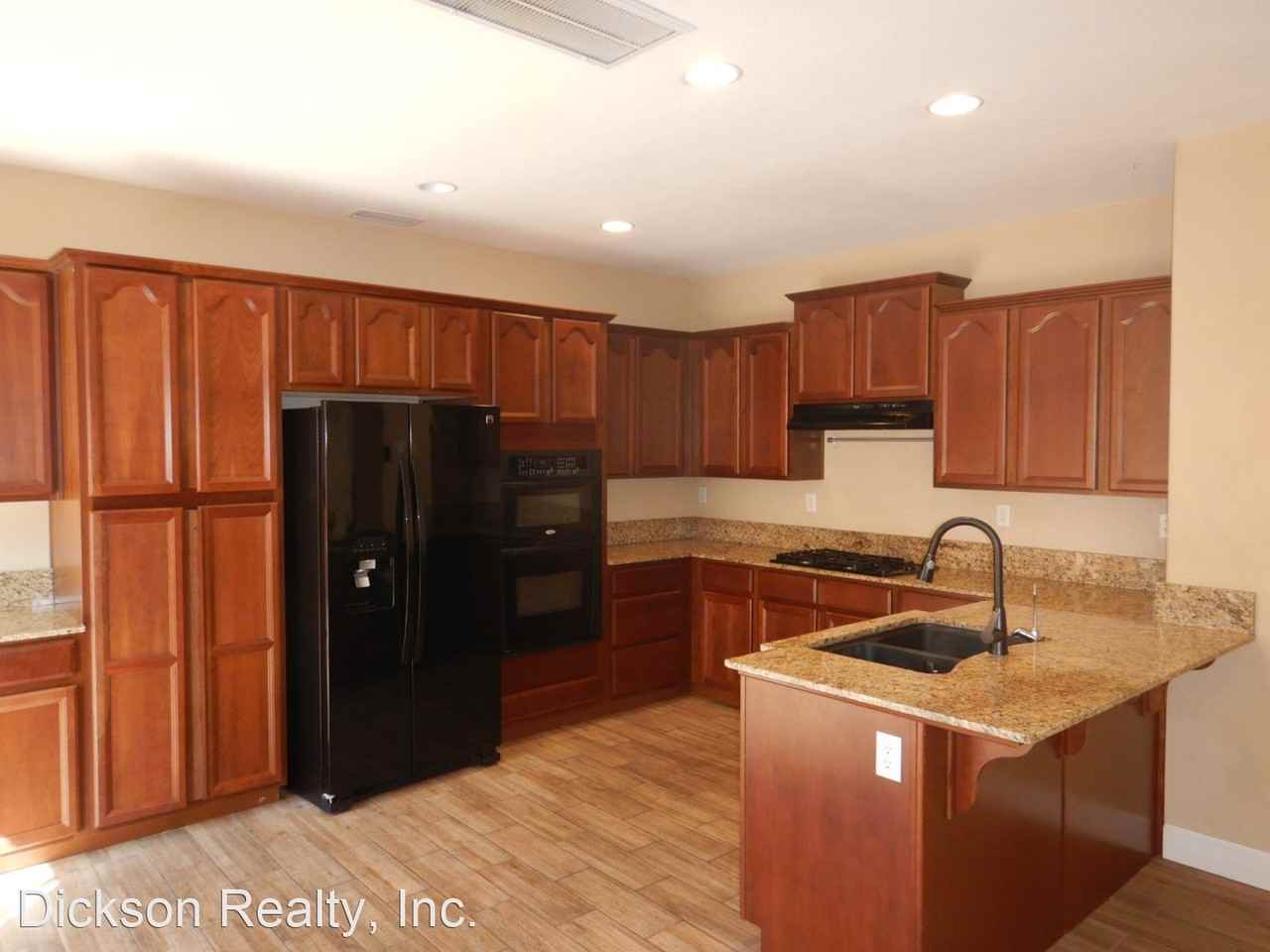 2065 Black Sand Dr - Photo 2 of 9