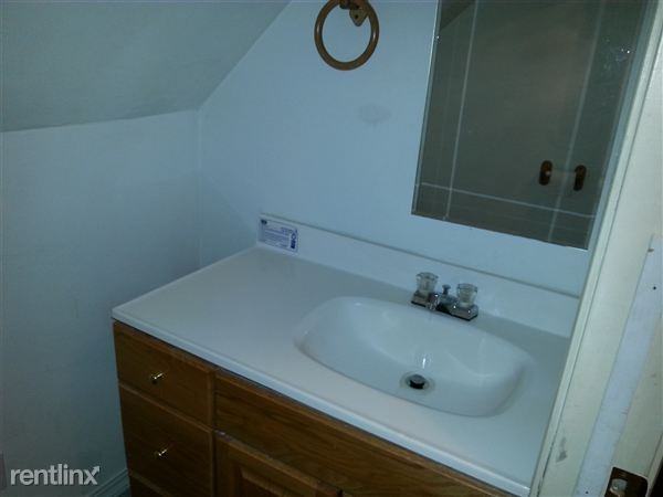 471 E 400 S - Photo 3 of 7