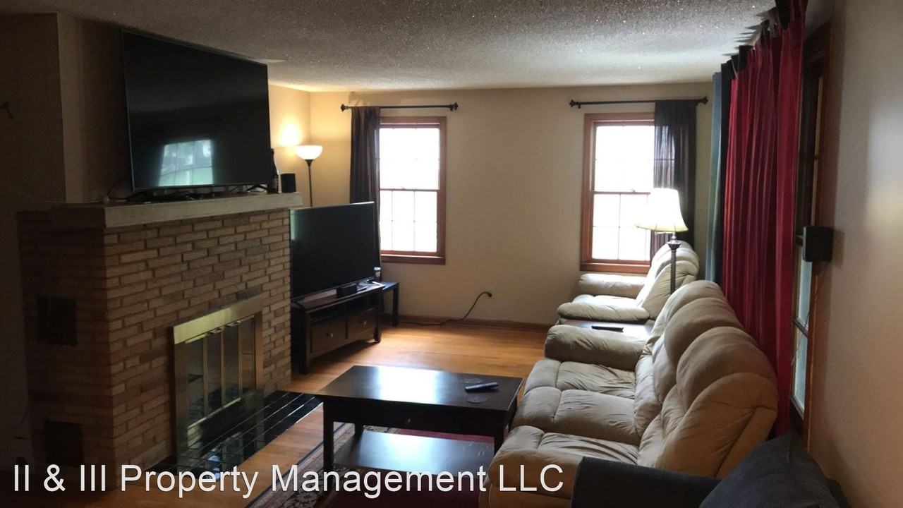 5800 Mackey St - Photo 2 of 15