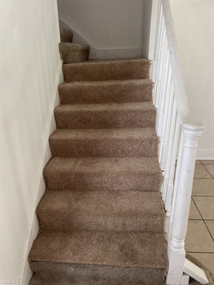 6637 Shetland St - Photo 3 of 9