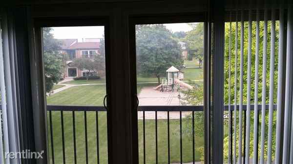 2132 Glencoe Hills Dr - Photo 3 of 10
