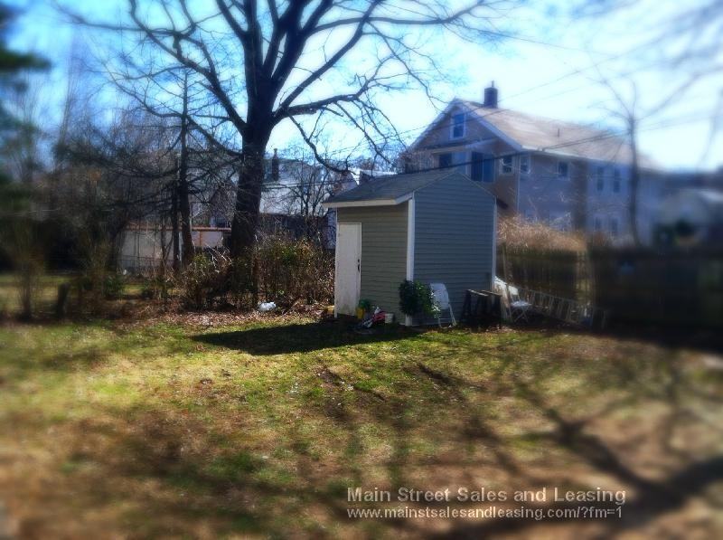 112 Roslindale Ave 1 - Photo 3 of 11