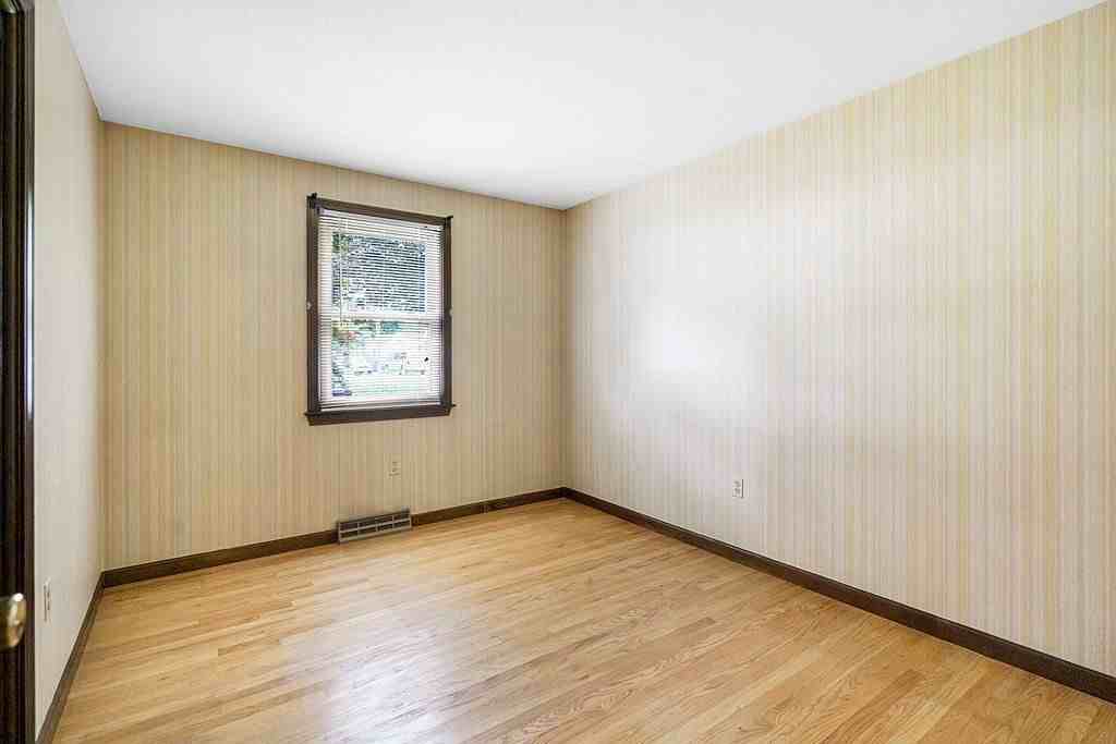 27 Greenacre Ln #NA - Photo 3 of 7