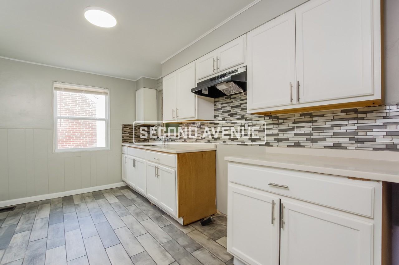 206 Escalon St - Photo 3 of 8