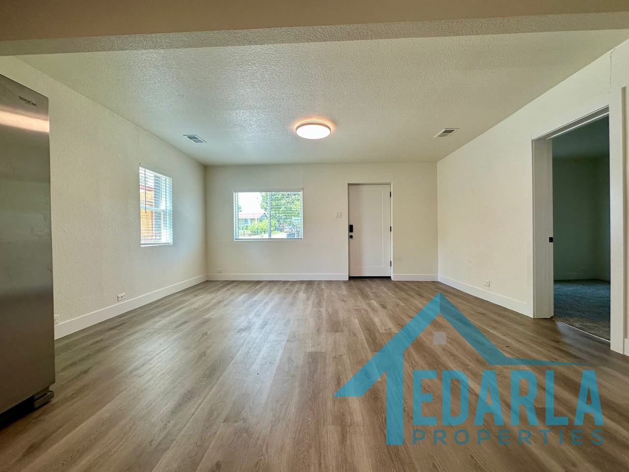 1070 S Irving St - Photo 3 of 15