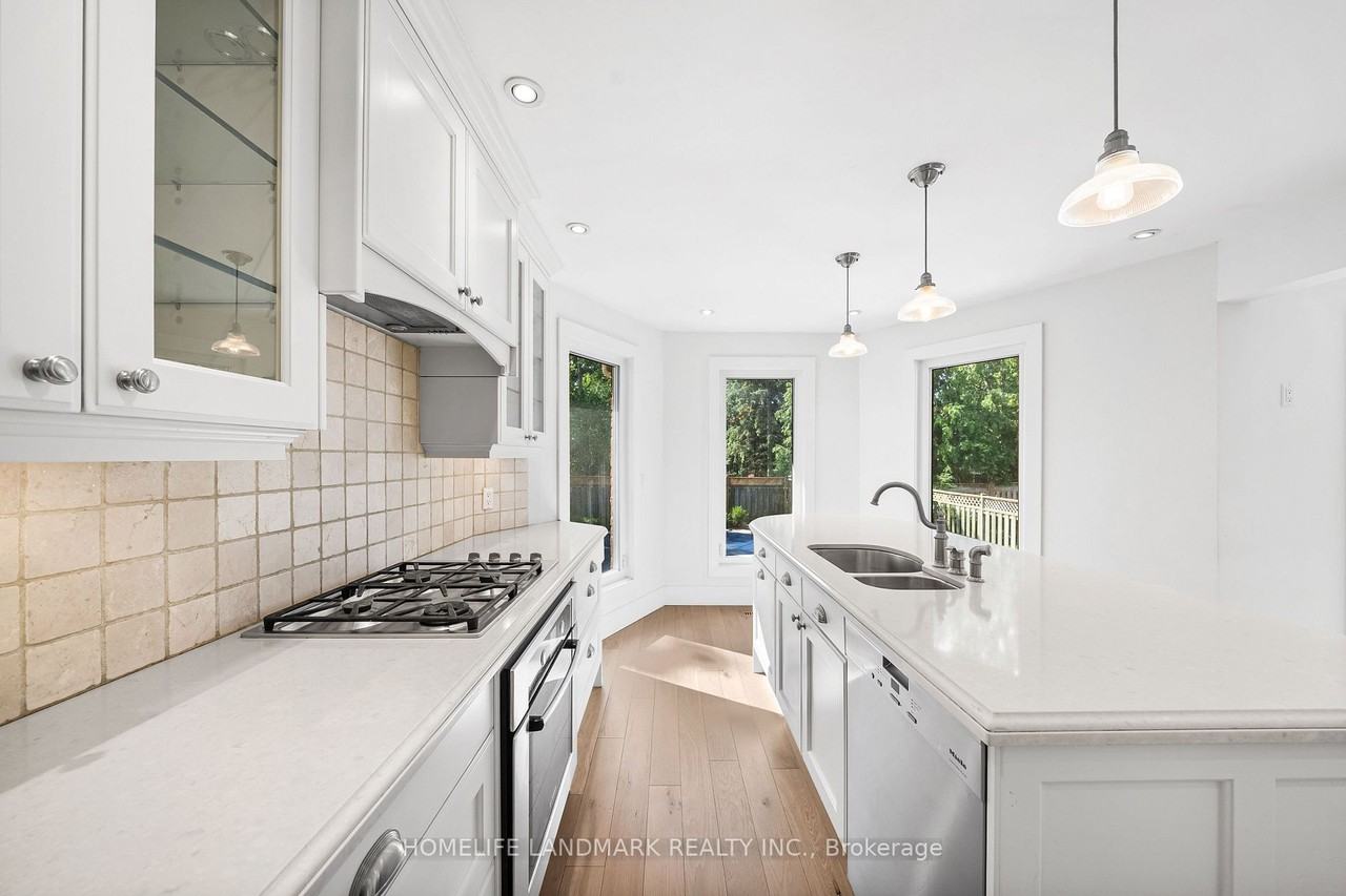 30 Hedgewood Drive #None - Photo 3 of 6