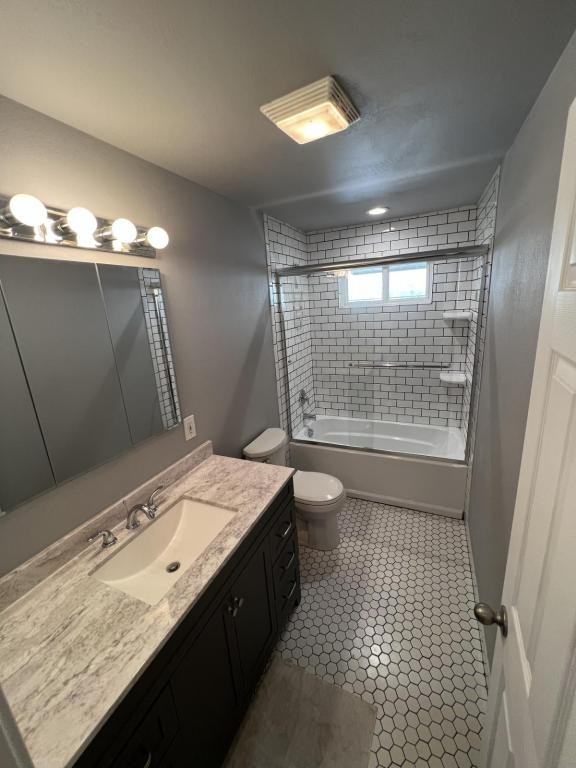 1104 N 15th St - Photo 6 of 16