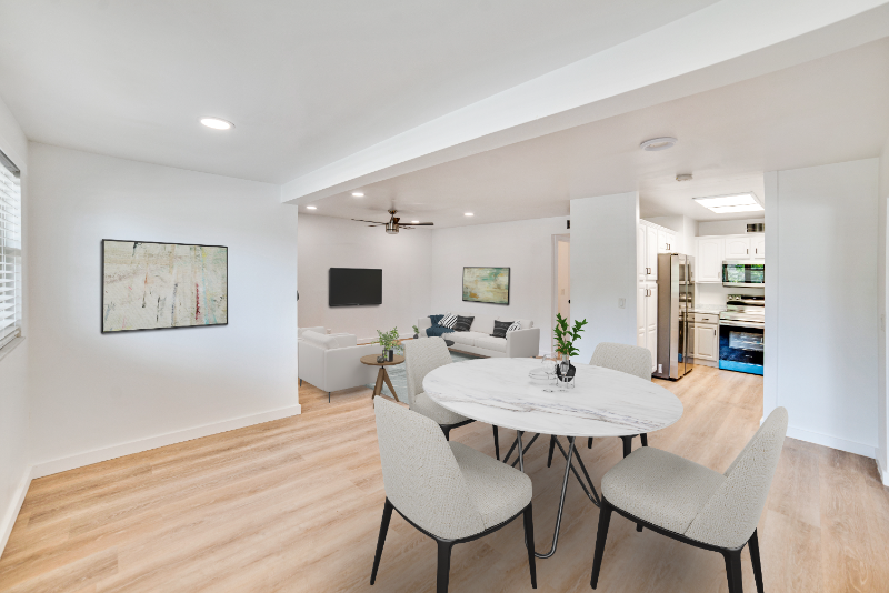 4413 W Rogers Ave - Photo 7 of 43