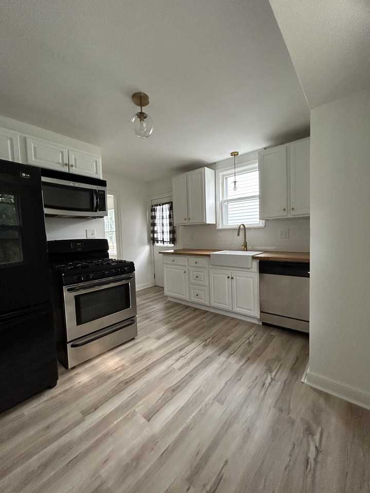 4020 Utica Ave S #NA - Photo 2 of 10