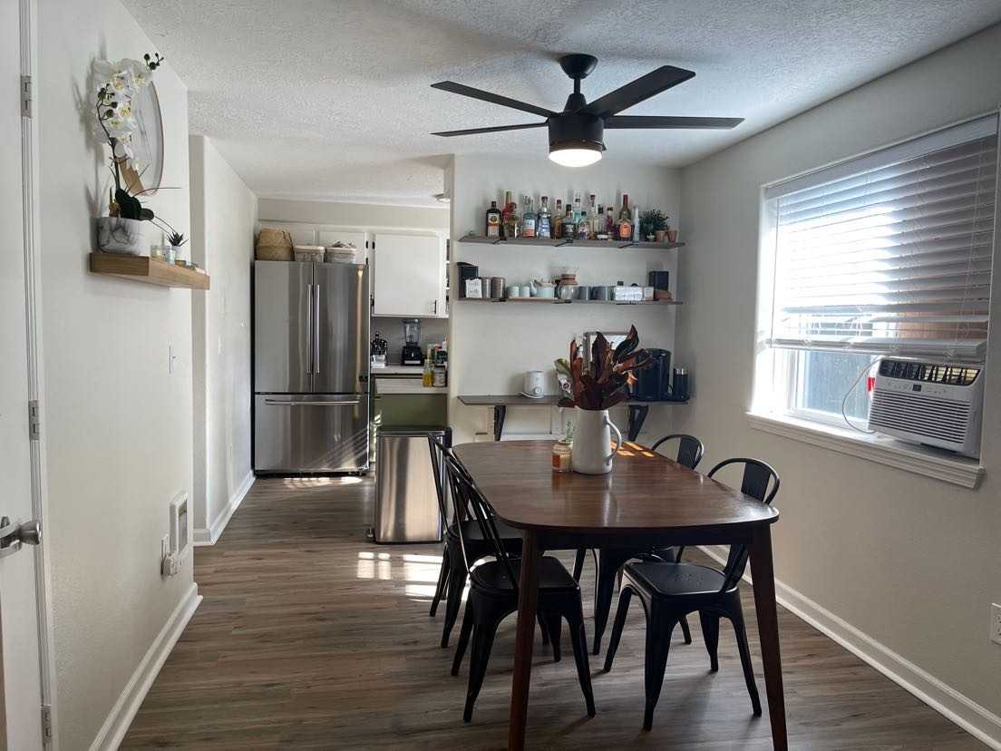 2360 Burlington St Ne #NA - Photo 2 of 15