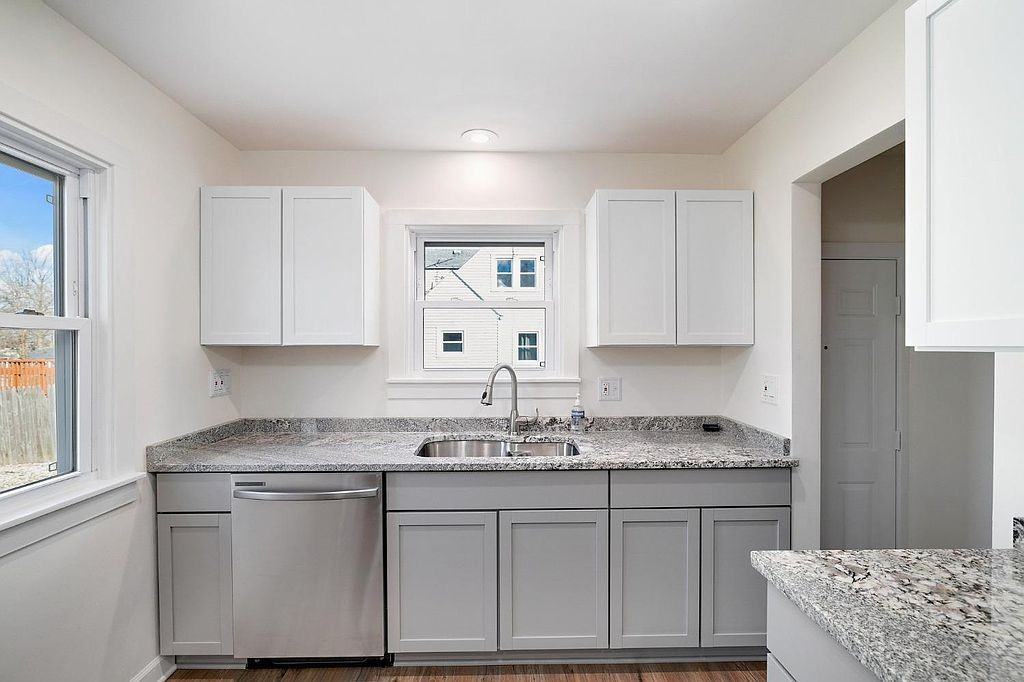 8226 Ellsworth Ct #NA - Photo 3 of 7