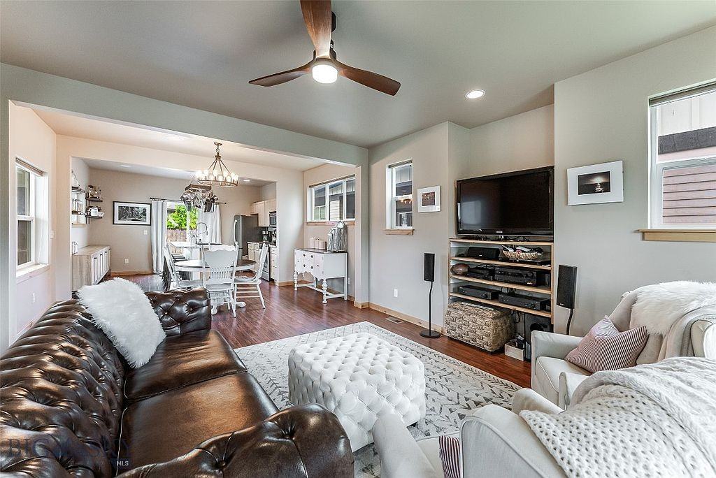 3571 S 80th St #NA - Photo 2 of 3