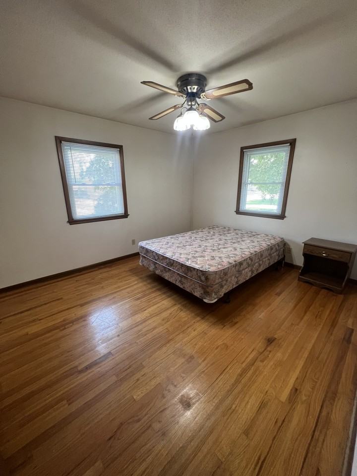 5580 Nw 61st Pl #NA - Photo 2 of 11