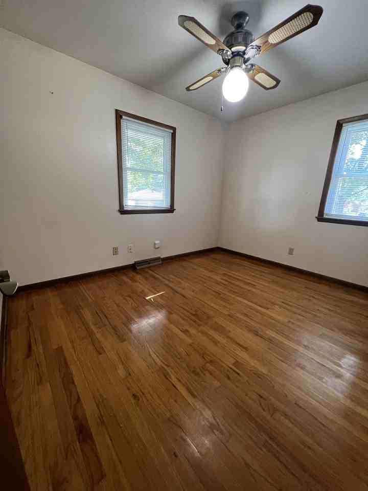 5580 Nw 61st Pl #NA - Photo 3 of 11