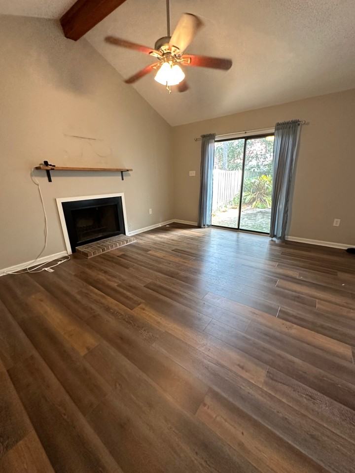 16 Navigator Ln #1 - Photo 2 of 21