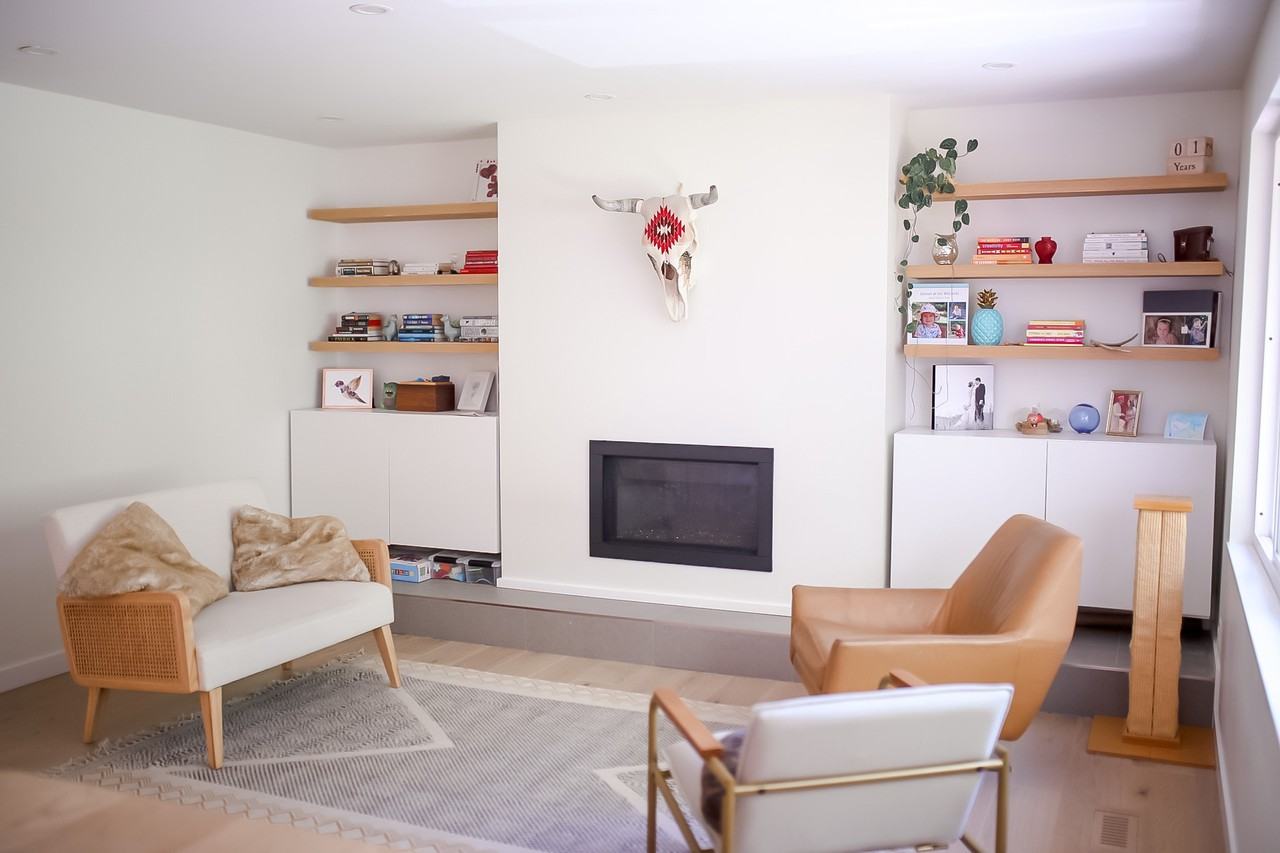 1958 Parkside Lane - Photo 3 of 18