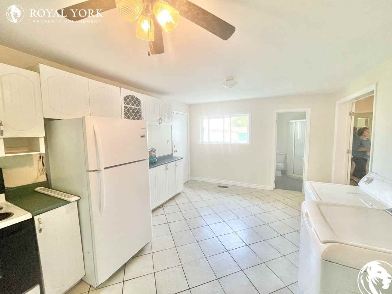 2051 Blackcreek Rd - Photo 2 of 39