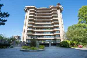 featured image of 3740 Albert St