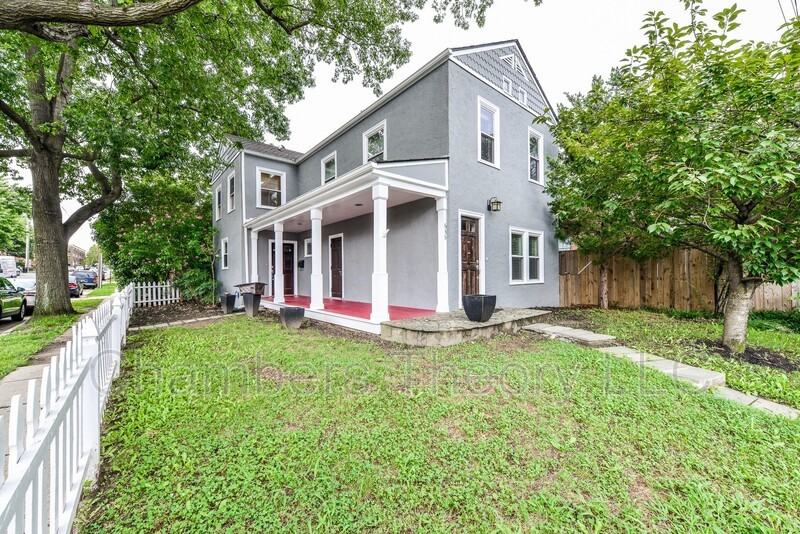 635 N West St - Photo 4 of 50