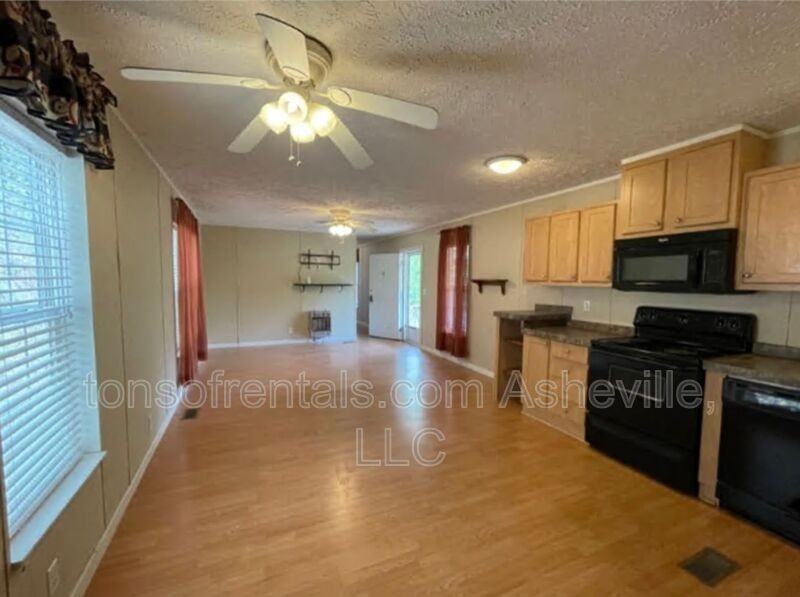 44 Baker Rd - Photo 3 of 16