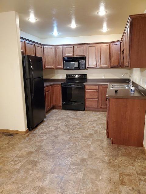 1525 Bench Blvd #14 - Photo 3 of 7