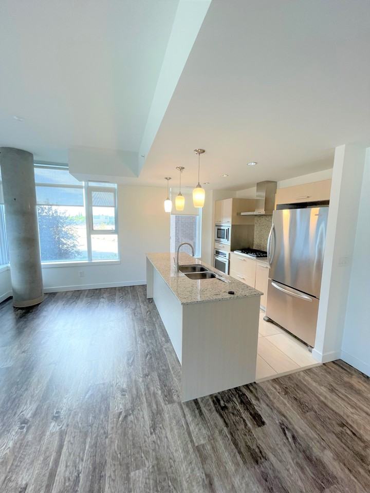 Century Park Apartments 2504 109 St Nw, Edmonton, AB T6J 2H3 Zumper