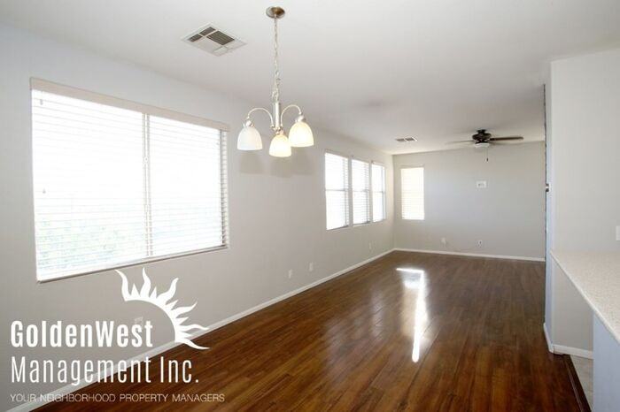 710 Aloe Yucca Ave - Photo 2 of 18