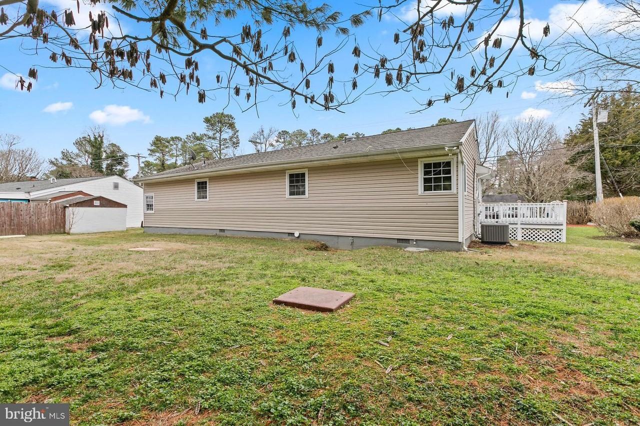 406 Lake Dr #NA - Photo 2 of 18