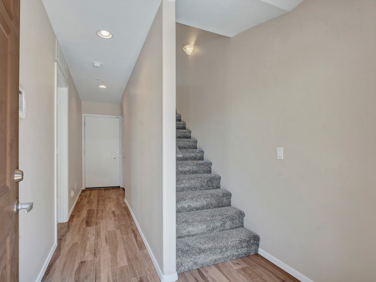 22125 N 29th Ave #1 - Photo 6 of 44