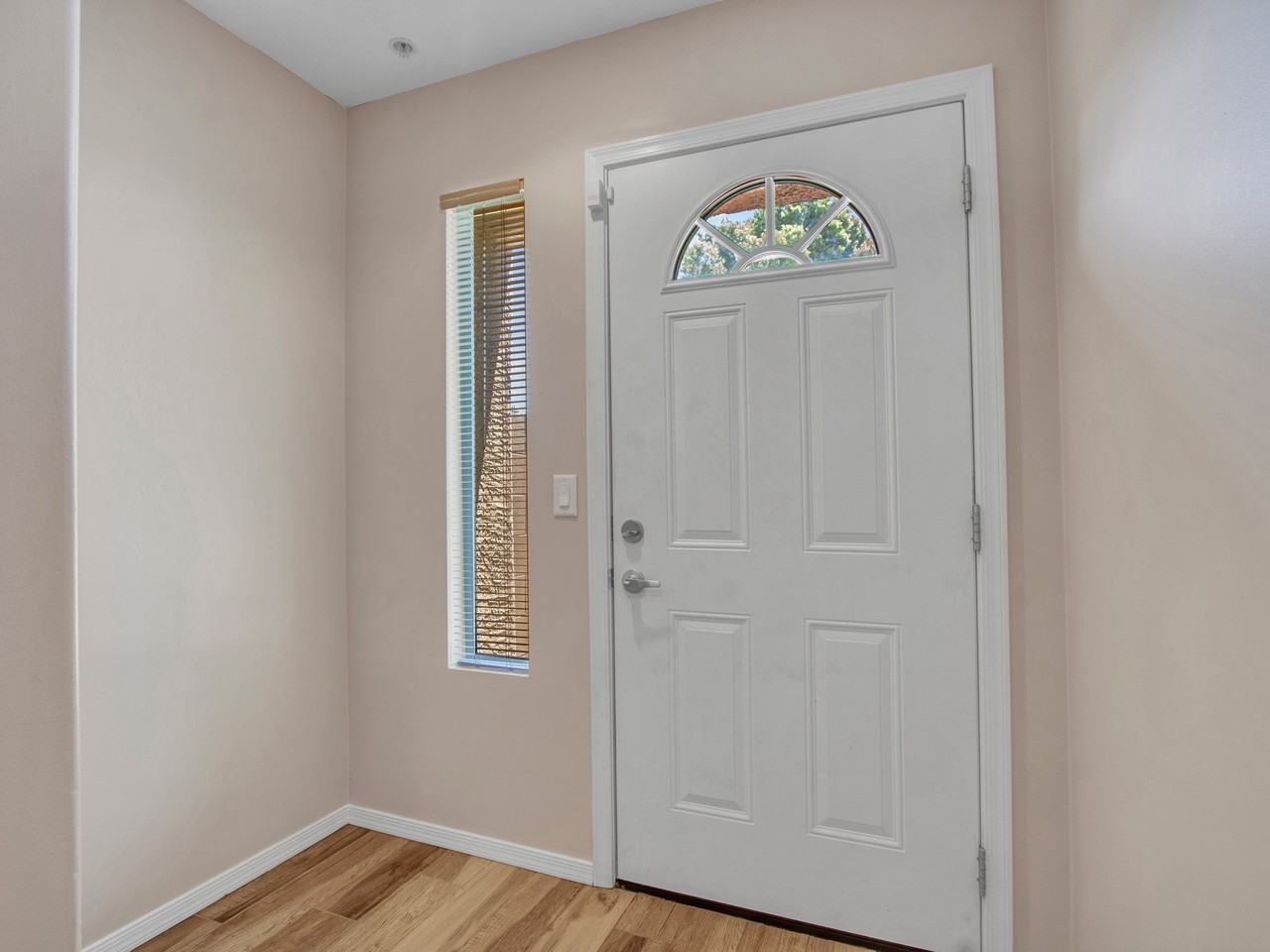 22125 N 29th Ave #1 - Photo 7 of 44