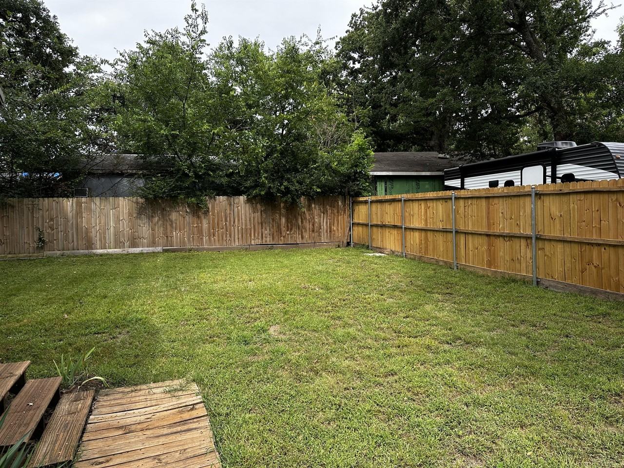 Kingston Rd #1 - Photo 4 of 21