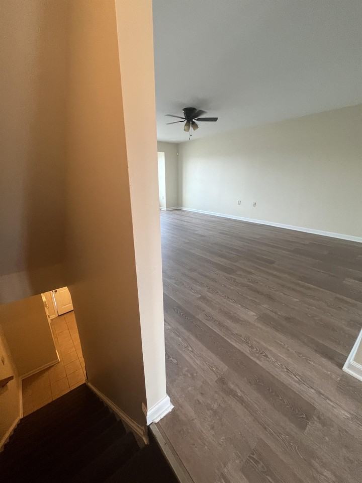 118 Myatt Ct - Photo 4 of 18